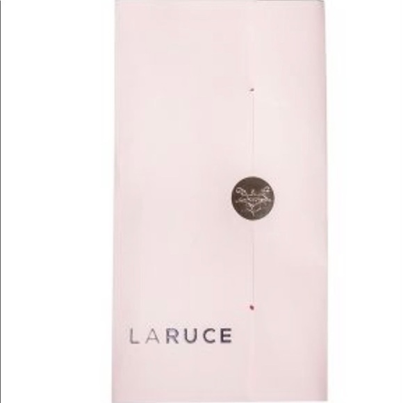 LARUCE BEAUTY On The Go Set - Picture 2 of 5